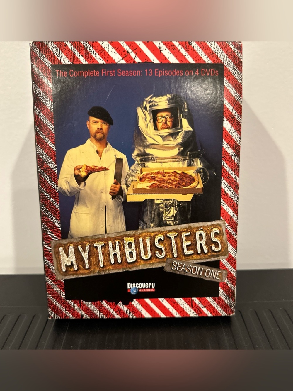 Myth-busters Season One 13 Episodes on 4 DVDs